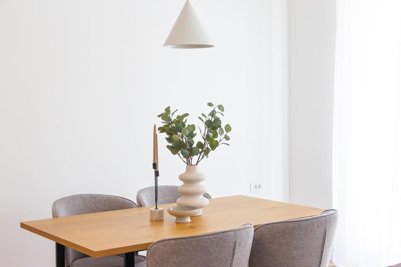 Hisa Bianca Apartments โคเปร์ ภายนอก รูปภาพ